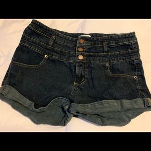 Blue jean shorts, size 14